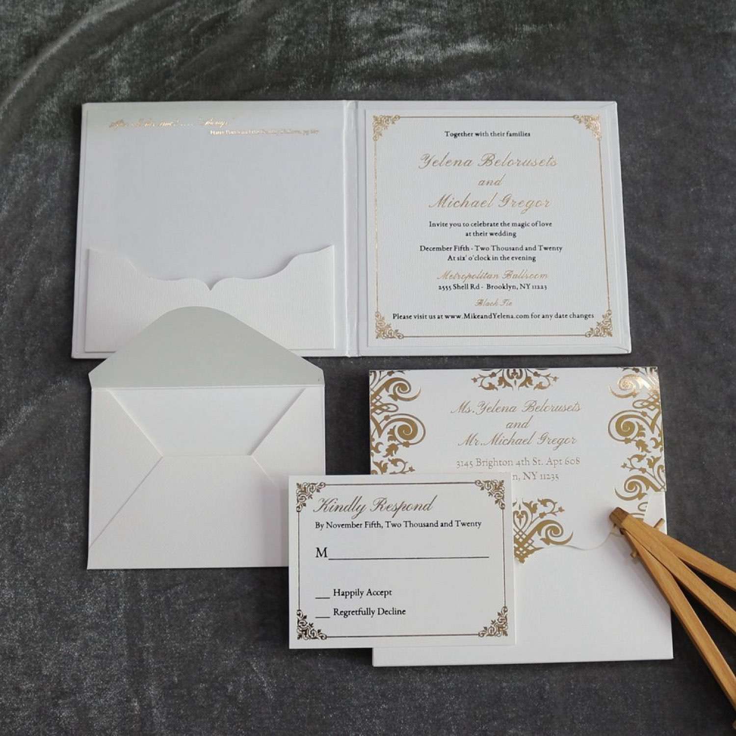 Embossing Invitation Card Foiling Printing Card Square Wedding Invitation Card 